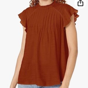 Nanette Lepore ladies blouse rust colour, sleeveless size small, ruffled design